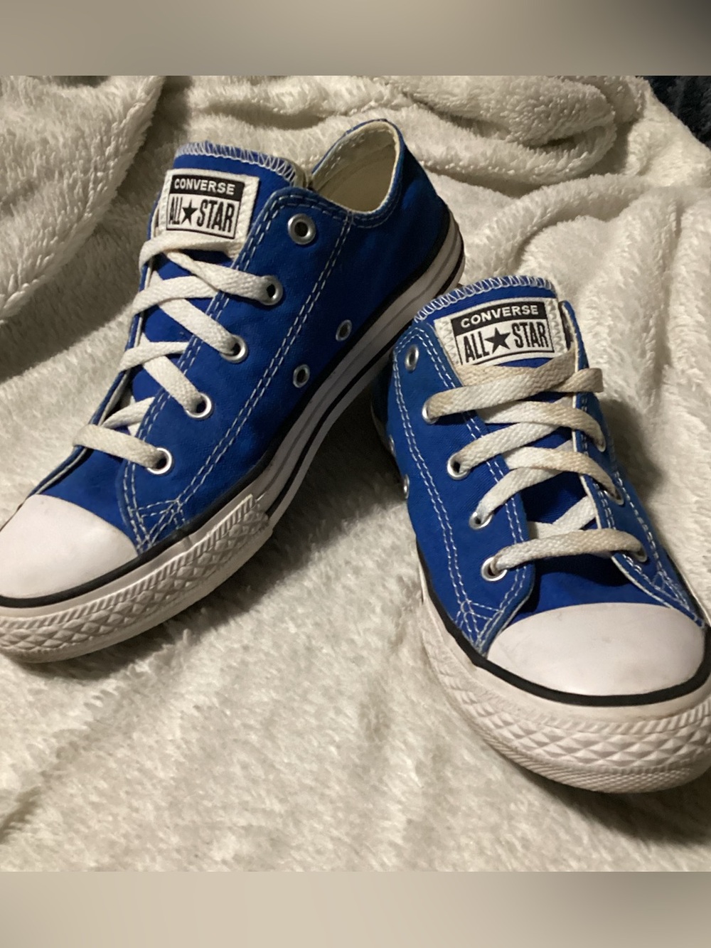 Converse Youth Low Top Blue All Star Chuck Taylor Sneakers Youth Size 3
